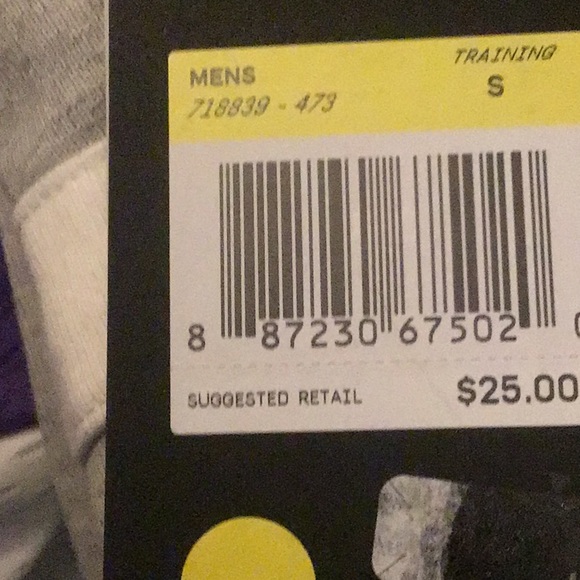 NWT Nike legend 💥3/20 navy vneck training shirt - Picture 4 of 4